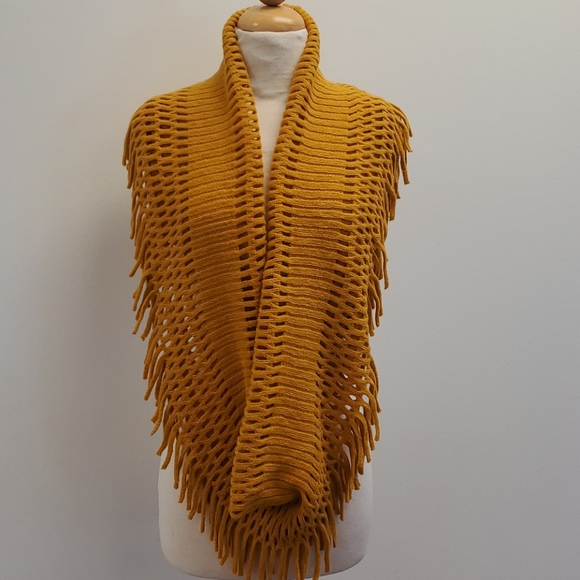 Infinity  Scarf - Picture 3 of 4